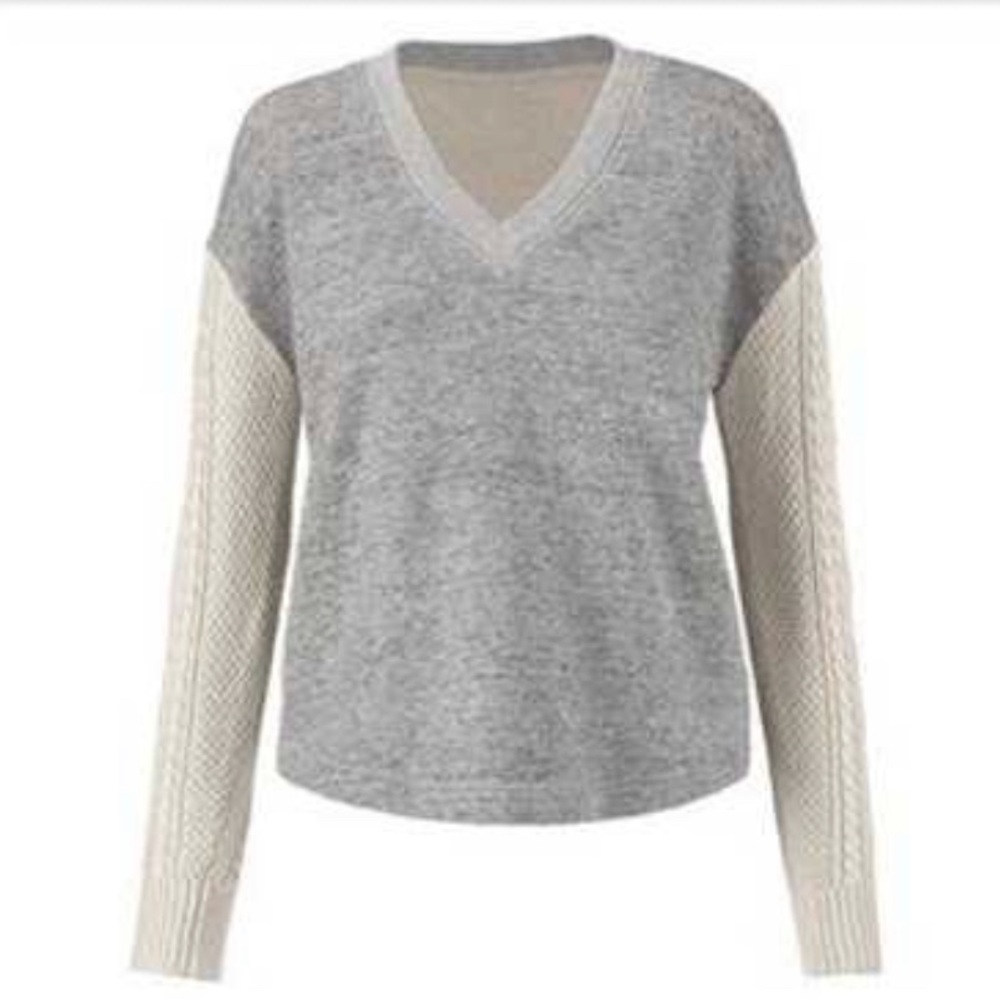 Cabi Small Fusion Sweatshirt